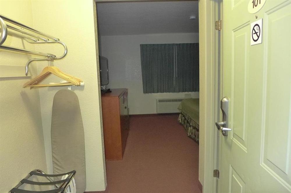 Good Nite Inn Фремонт Номер фото